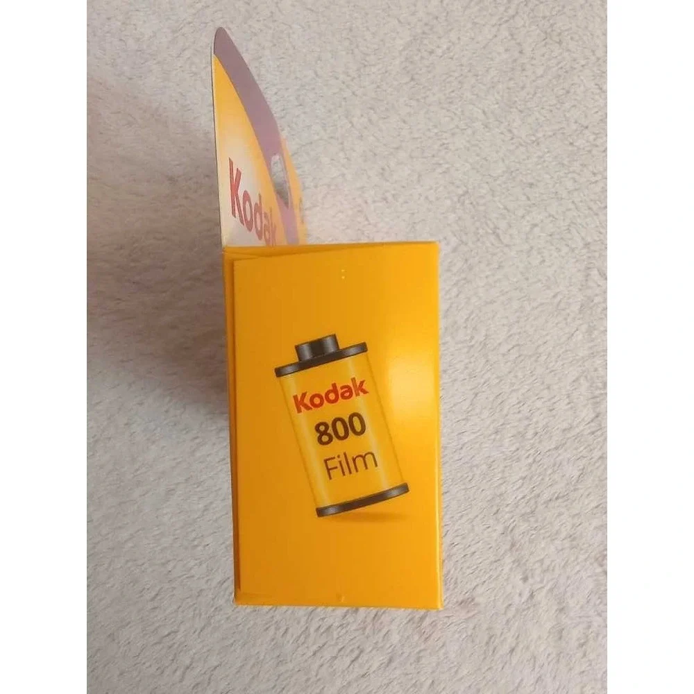 Kodak Power Flash 27 Exposure Disposable Camera Yellow Purple NIB